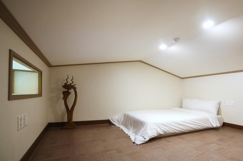 シーン ホテル 済州市 部屋 写真